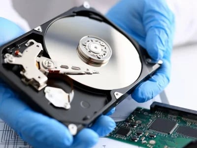 Was Sie über den Prozess der Datenrettung bei Festplattenschäden wissen sollten