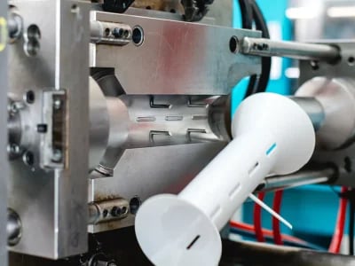 Kunststoffteile nach Maß: Spritzguss-Lösungen bei Maxnext GmbH Schnell Online Bestellen
