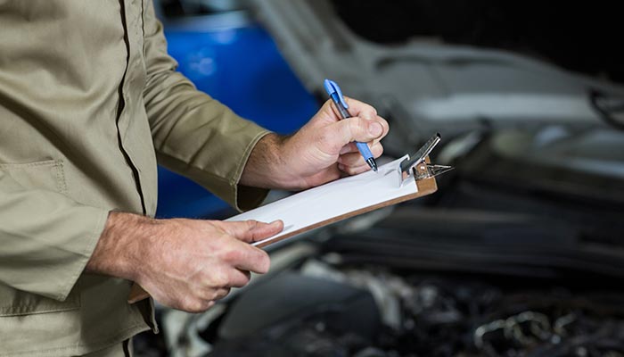 Verlassen Sie sich auf die Expertise von Kfz Gutachter Aachen für eine transparente Schadensbewertung
