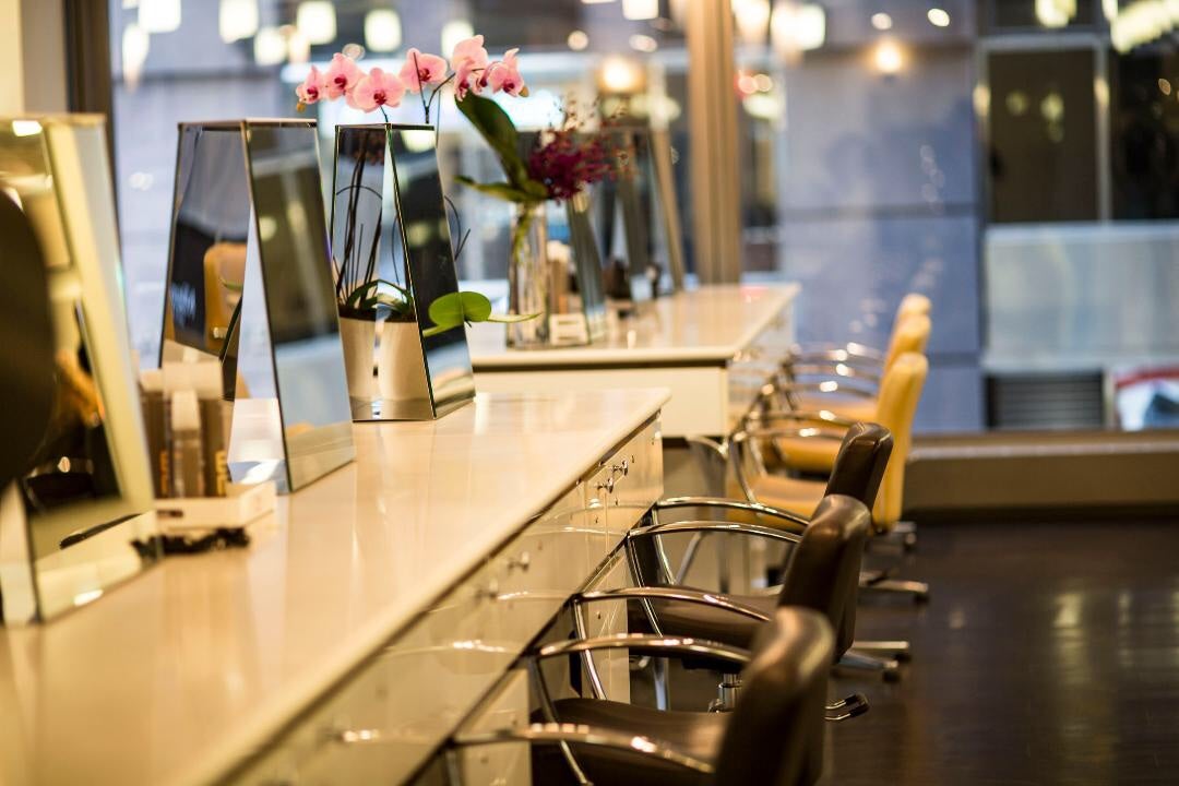 Große Auswahl an Fußpflege Einrichtung für Kosmetik- und Friseursalons mit kostenlosem Versand